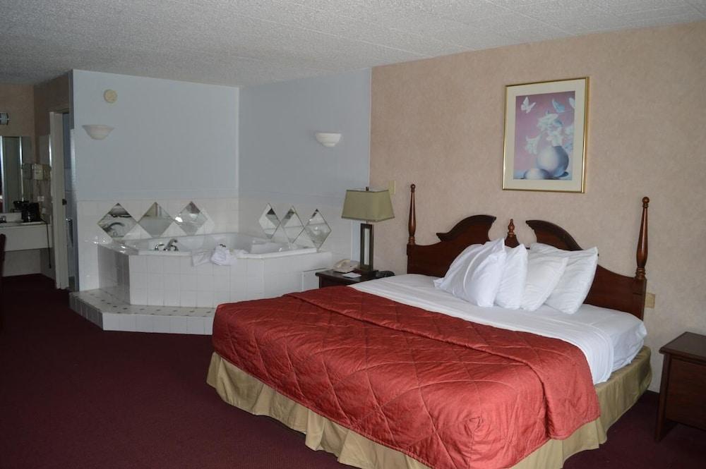 Red Carpet & Hotel 2*